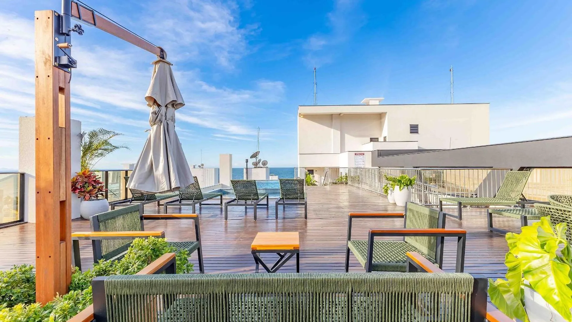 Elegancia E Conforto Em Suite A 120 Metros Da Praia De Bombinhas 0*,