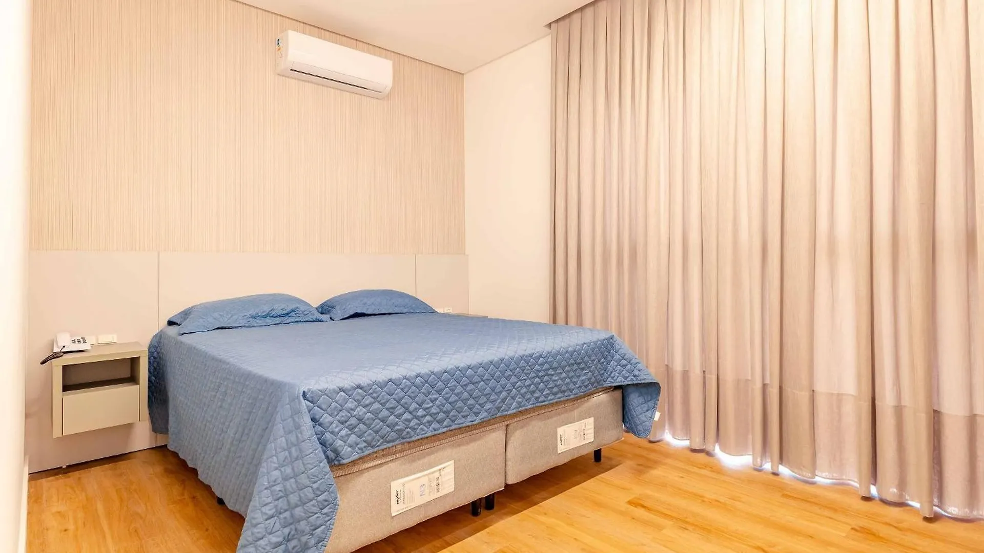 Elegancia E Conforto Em Suite A 120 Metros Da Praia De Bombinhas Brezilya